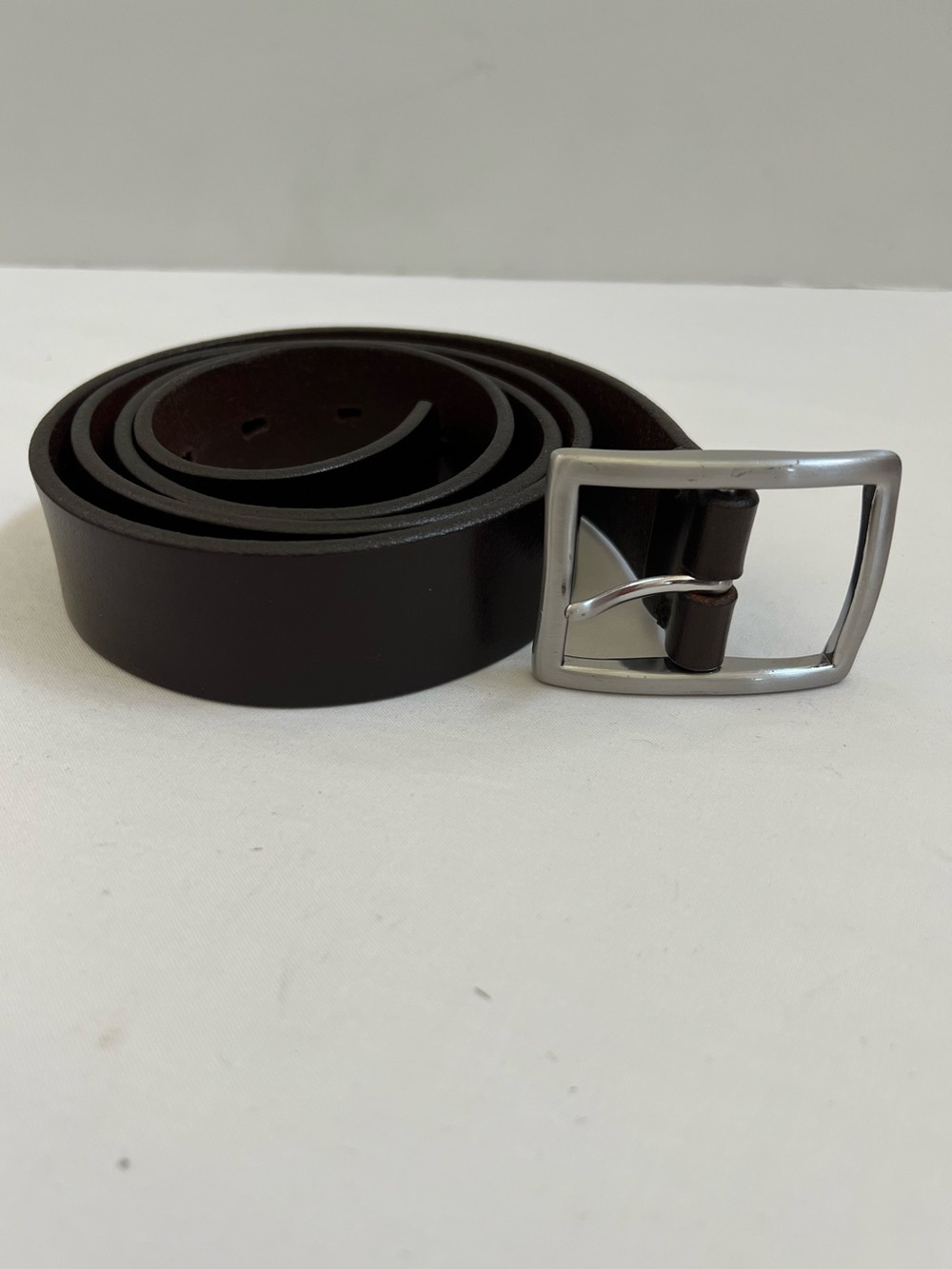 Brooks Brothers Belt Brown Leather With Silver Buckle Men's 42 USA 100009019